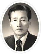 제8대교장얼굴
